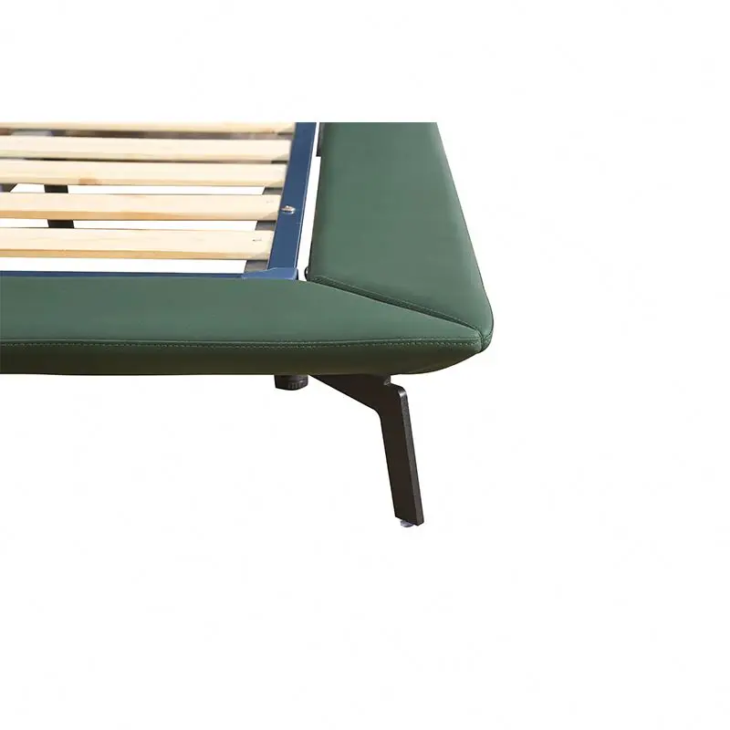 Customized Stylish 5 Star Hotel Genuine Leather Relax Modern Queen Size Bed