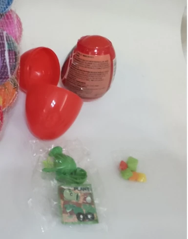 Egg toy candy