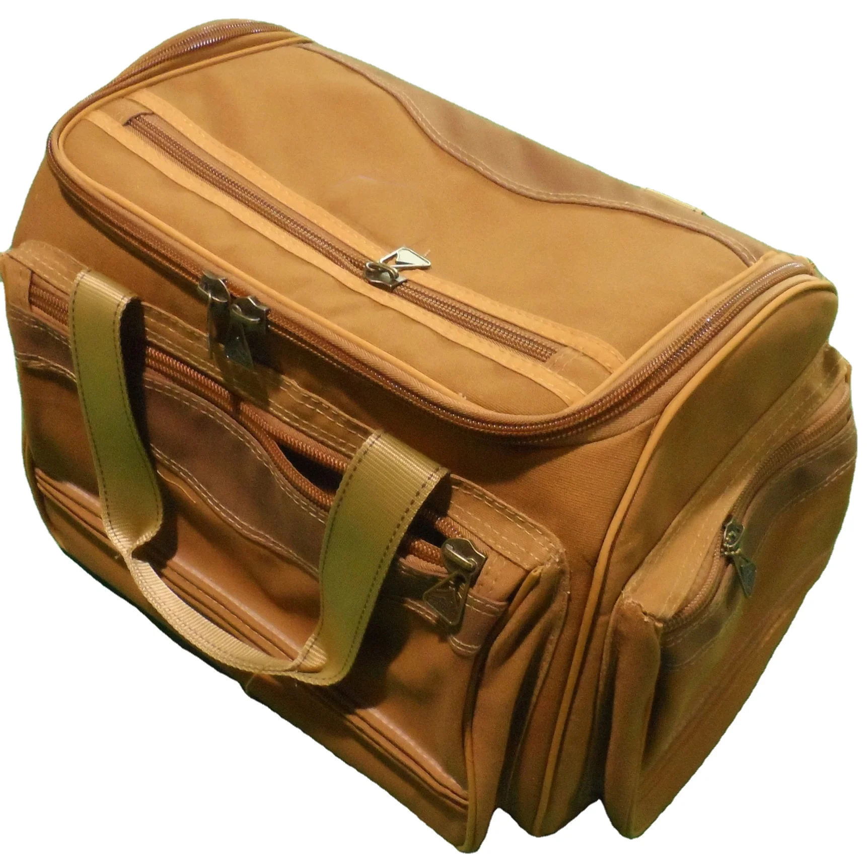 Matmo Easy to carry Waterproof insulation in the Middle East Arabian Desert camping bag