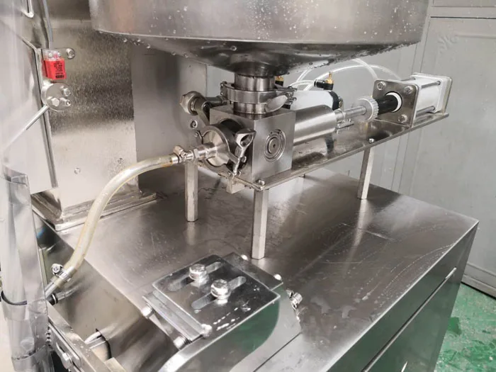 Easy to clean High-speed metering Sweet sauce Filling machine