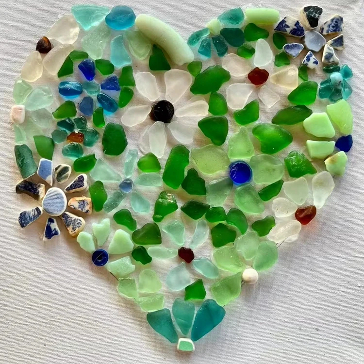 Sea glass for Christmas trees Decorative colored terrazzo crushed ocean sea broken glass