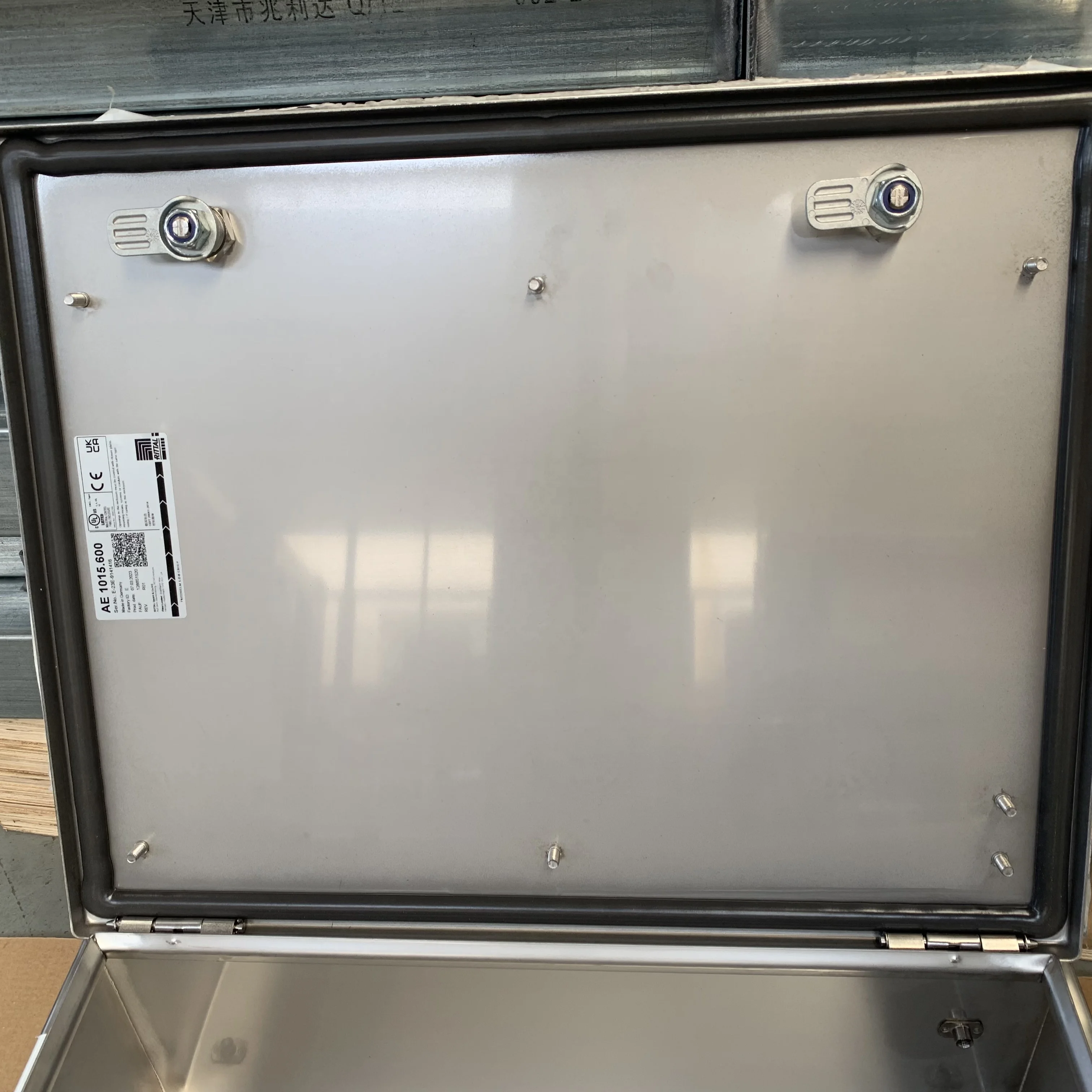 304 Stainless Steel Indoor and Outdoor New Energy Saving Switching Electric Box Steel Box