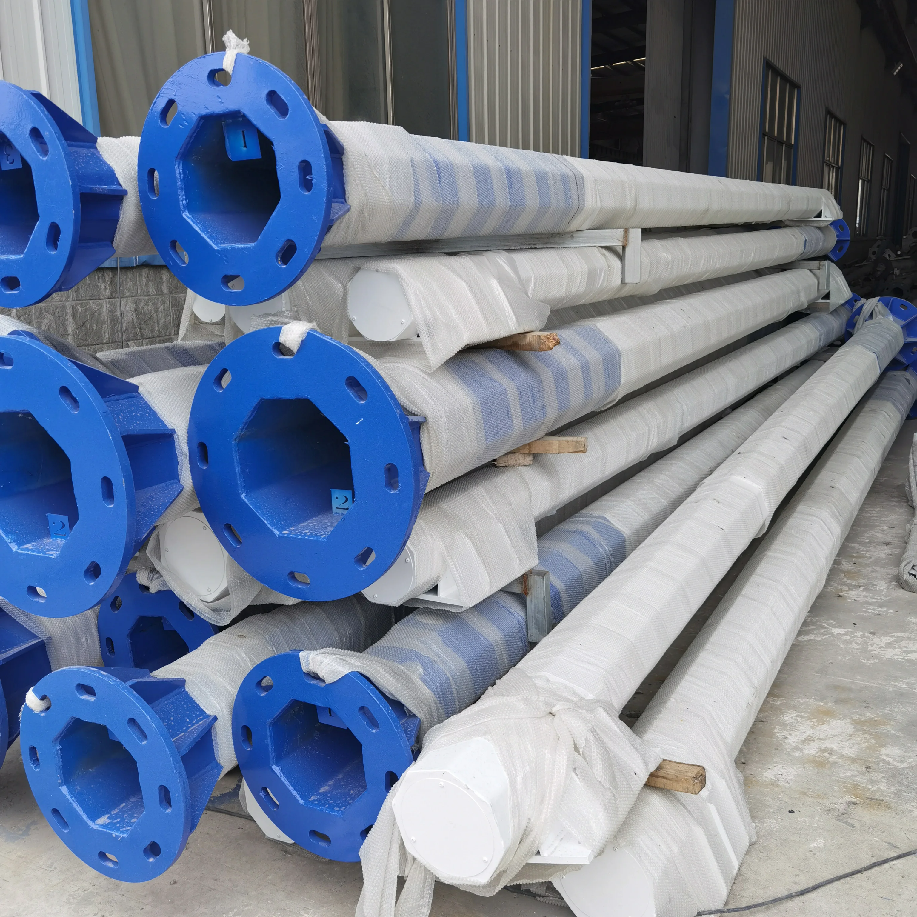 Hot Dip Galvanized Street Light Pole Outdoor Traffic Poles 3meter 5meter 6meter 8meter 10meter City Road Lamp Pole