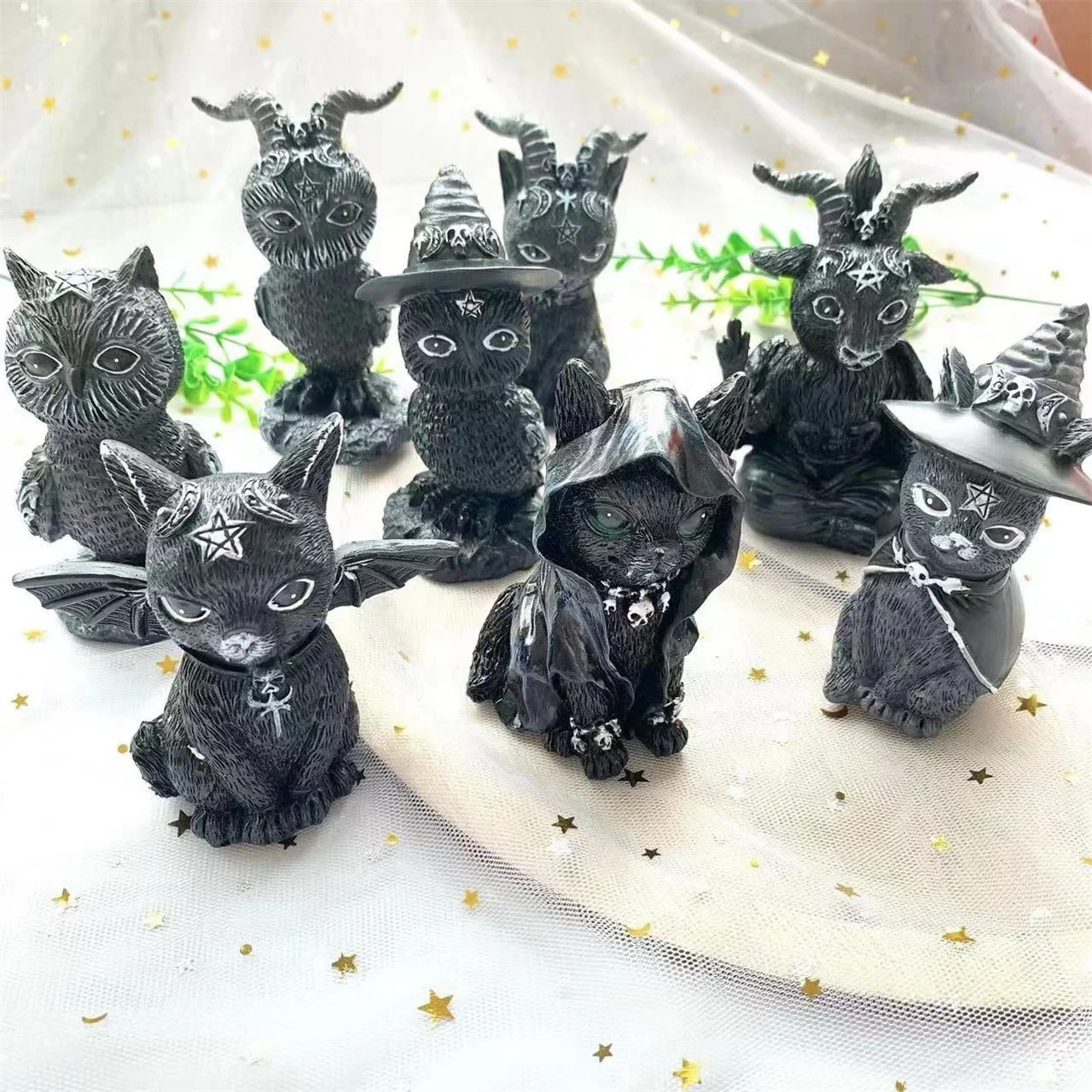 New Coming Hand Carved Folk Crafts Witchcraft Statue Resin Black Cat Figurine For Halloween