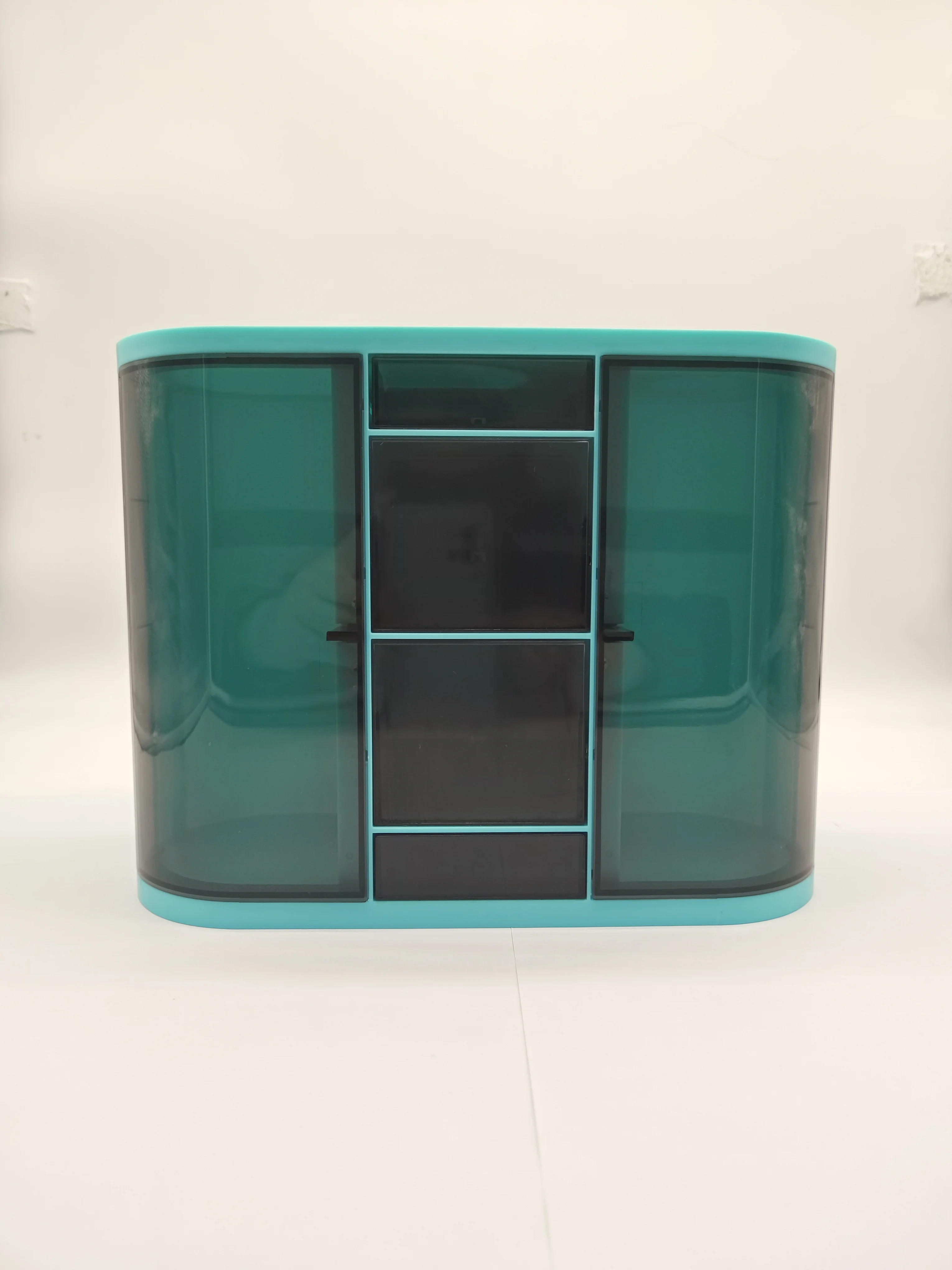 Save Space Cheap Price Small Items Drink Water Bottle Vending Machine for Hotel