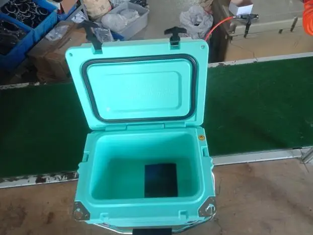 20QT Turquoise Cooler Box LLDPE Rotomolded and Ice Chest for Fishing Champing