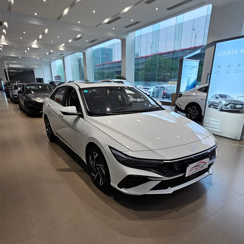 Лидер продаж передний бензиновый автомобиль Elantra 1 5 л с низким расходом топлива и многофункциональным рулевым колесом