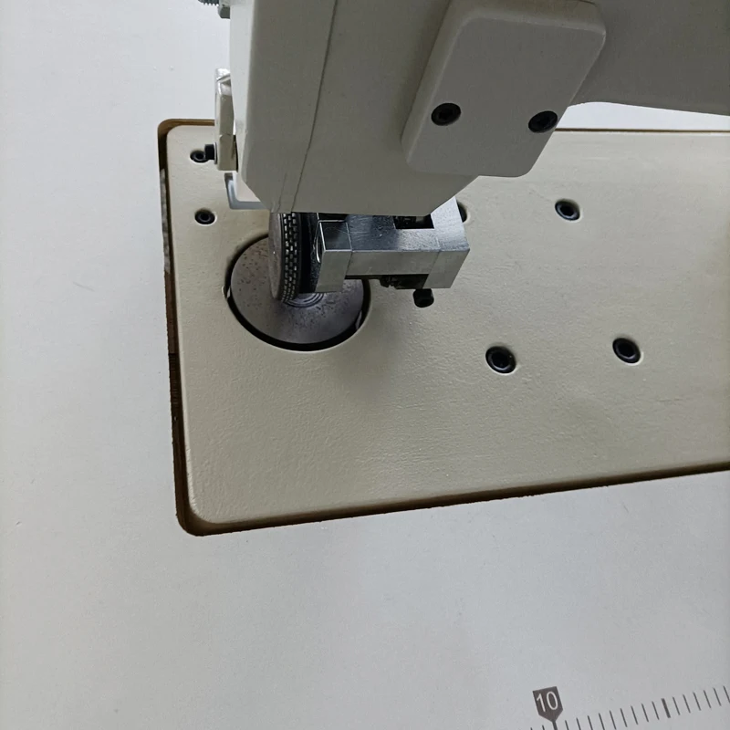 Ultra affordable ultrasonic lace sewing machine