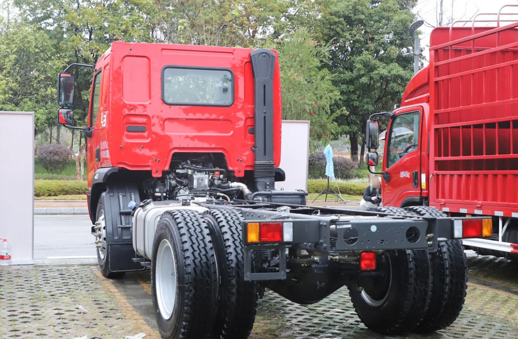Новый и Подержанный китайский поставщик легких грузовиков Dongfeng Liuzhou Chenglong L3 180 л.с. самосвал 4x2 4 2 м лидер продаж