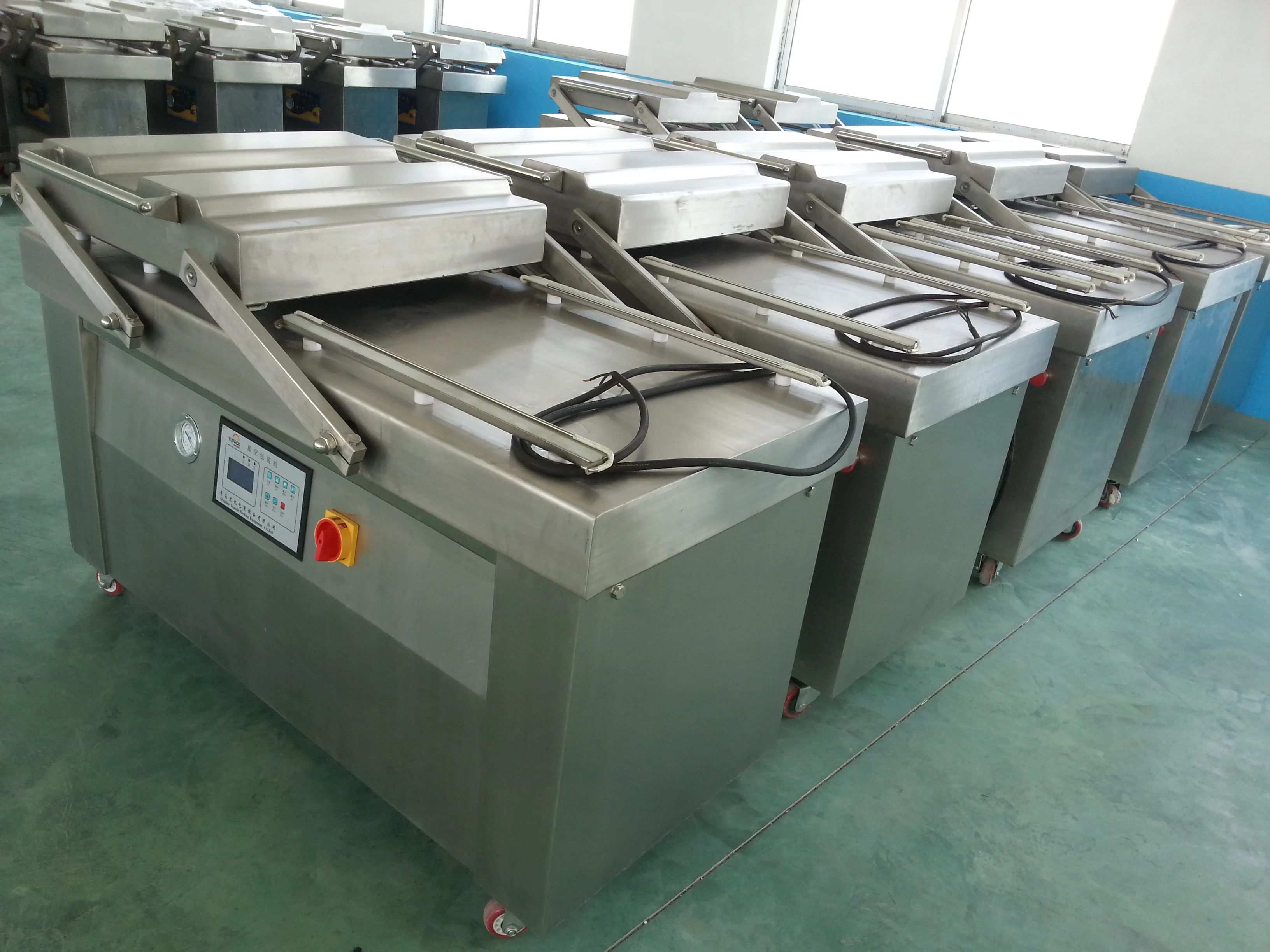 DZ-600/2SD Four Sealing Lines Double Chamber Vacuum Packaging Machine  for Food / Fresh Meat