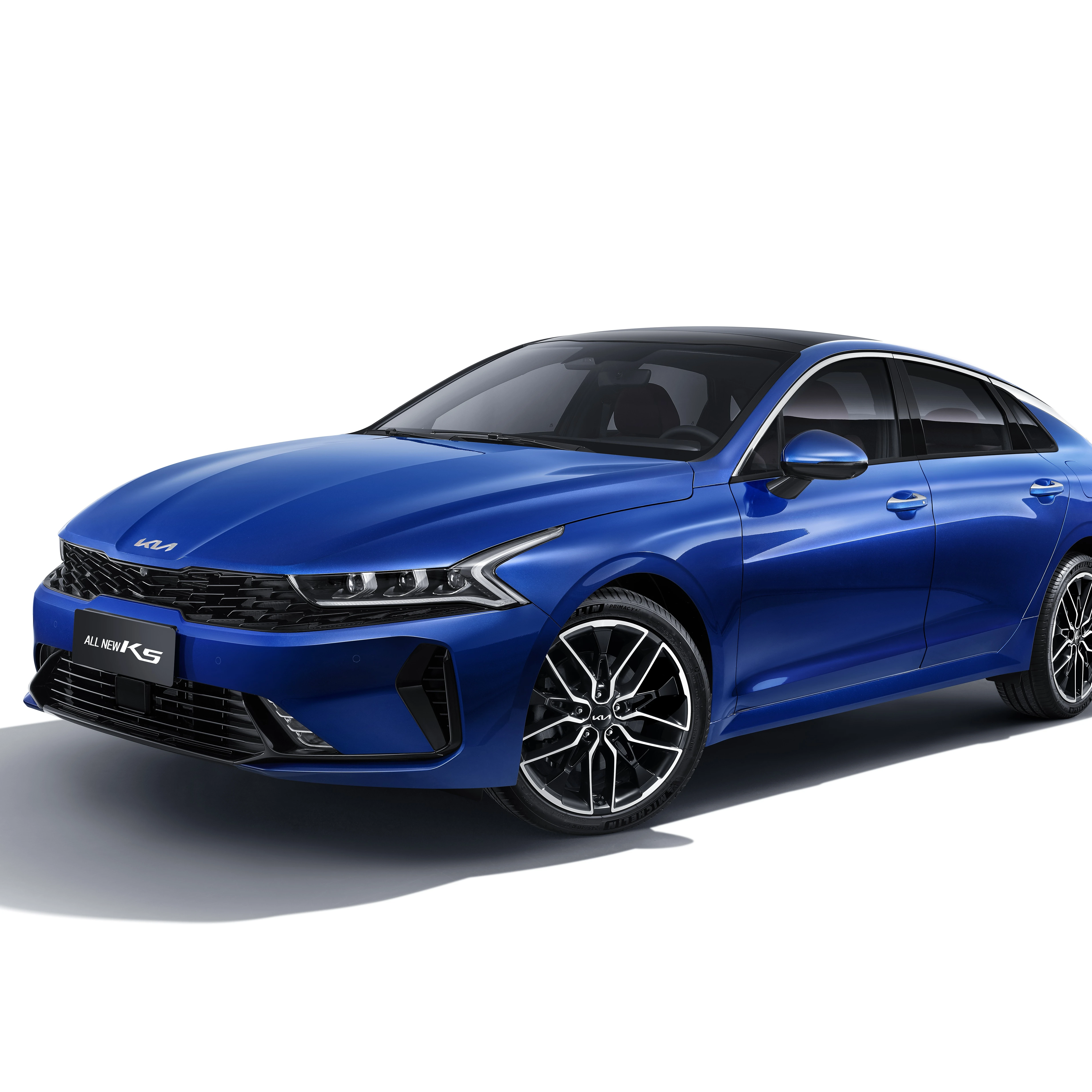 2023-2024 Новый 5-дверный седан Kia K5 1 5 т с турбонаддувом бензиновый двигатель FWD кожаные сиденья ACC круиз-контроль R18 шины Euro VI