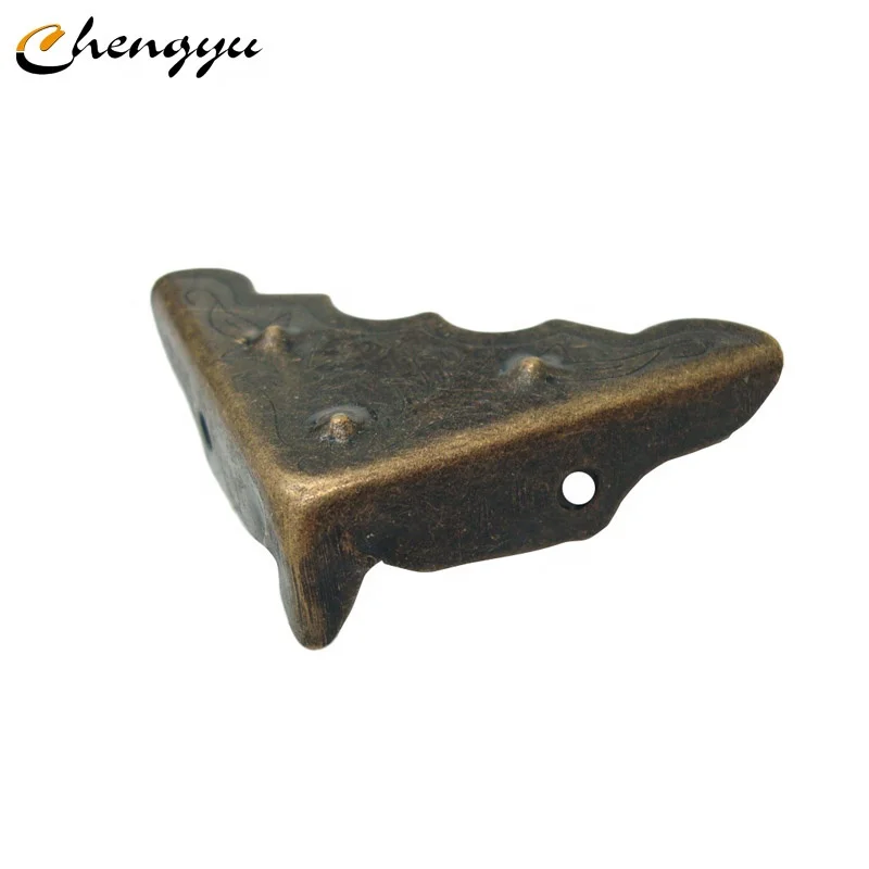 , Маленького размера, круглой формы с диаметром 32 мм точка трехсторонный декоративная мебель угловые протекторы оборудования Угол сумка декоративные металлические уголки для сумки аксессуары