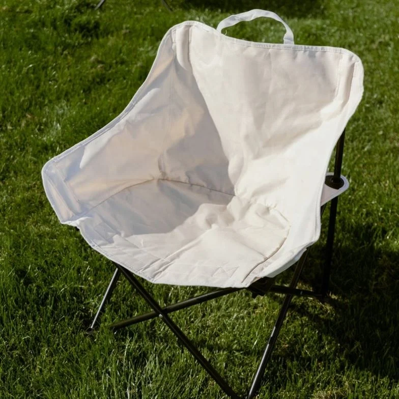 Outdoor Small Folding Metal Light Weight 600D  Oxford Cloth Adult Picnic Fishing Camping Beach Moon Chair