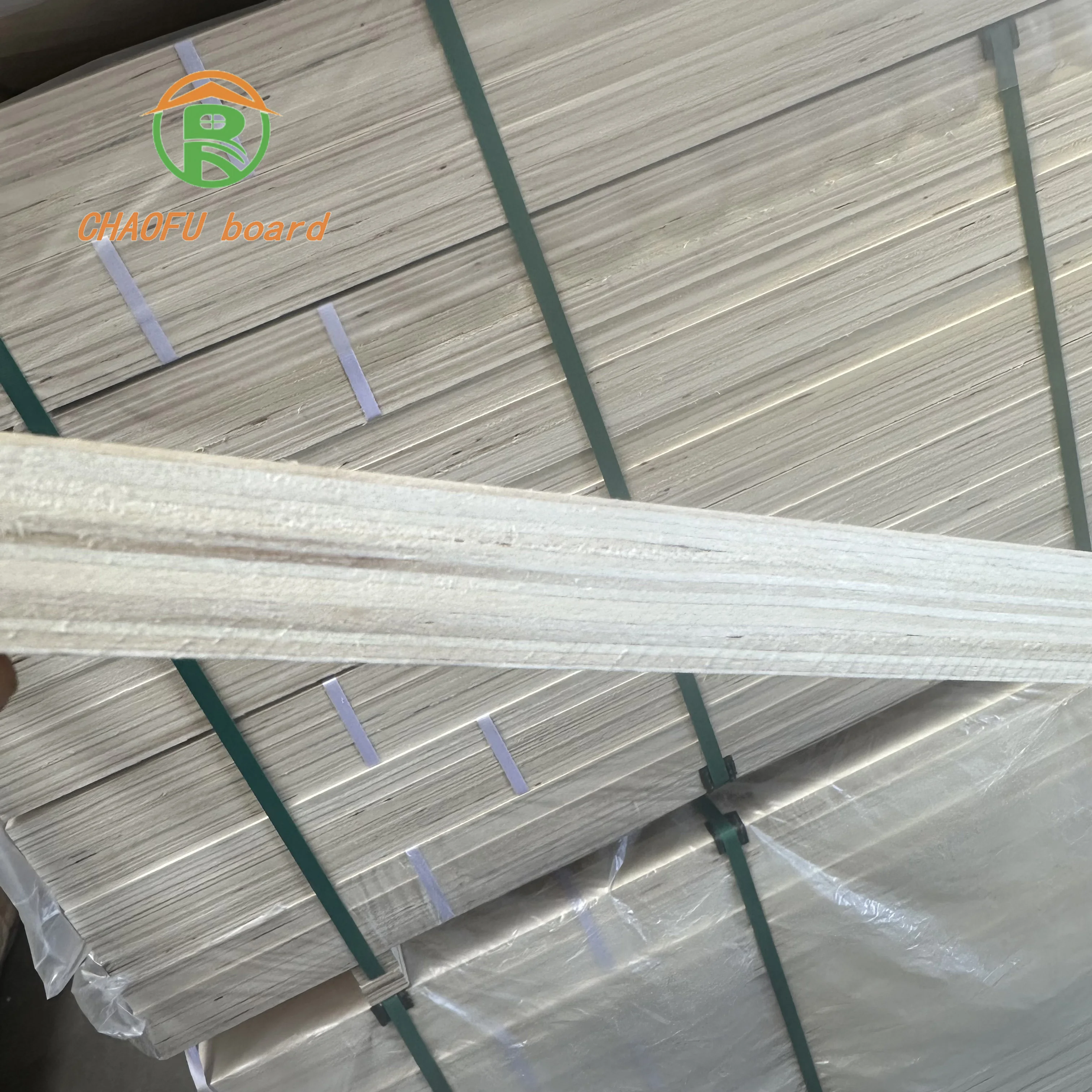 factory direct selling customizable  dimension F4S poplar wood pine wood LVL plywood  indoor door core material