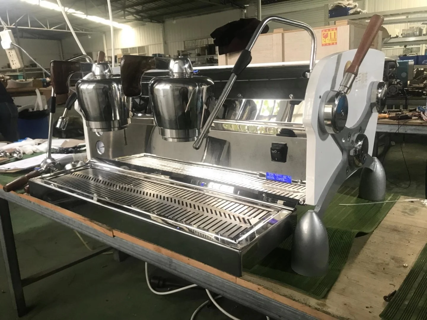 
Commercial espresso coffee machine Coffee maker double group coffee machine Semi-Automatic Italy Espresso Machine 