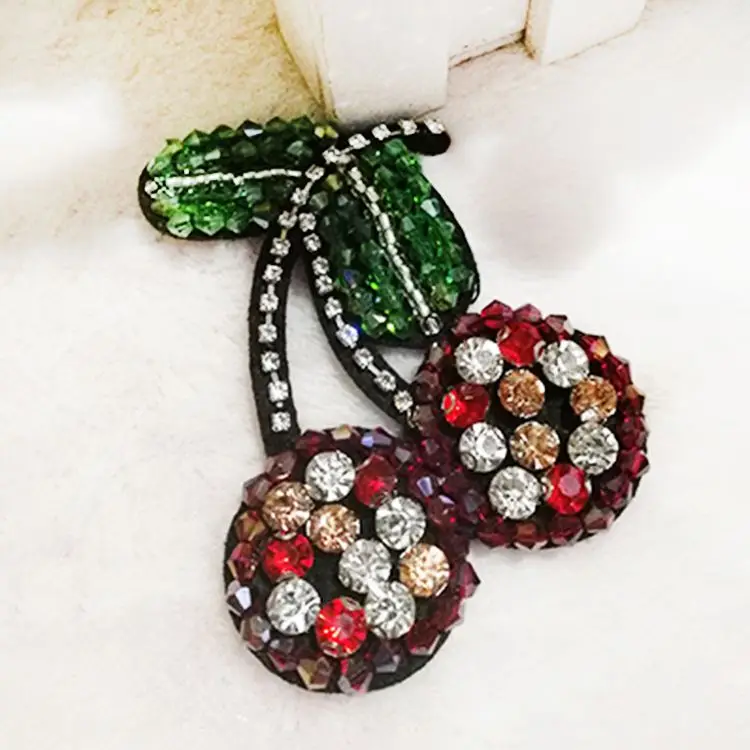 Spot handmade bead frog rhinestone cherry glass big round star clothing accessories