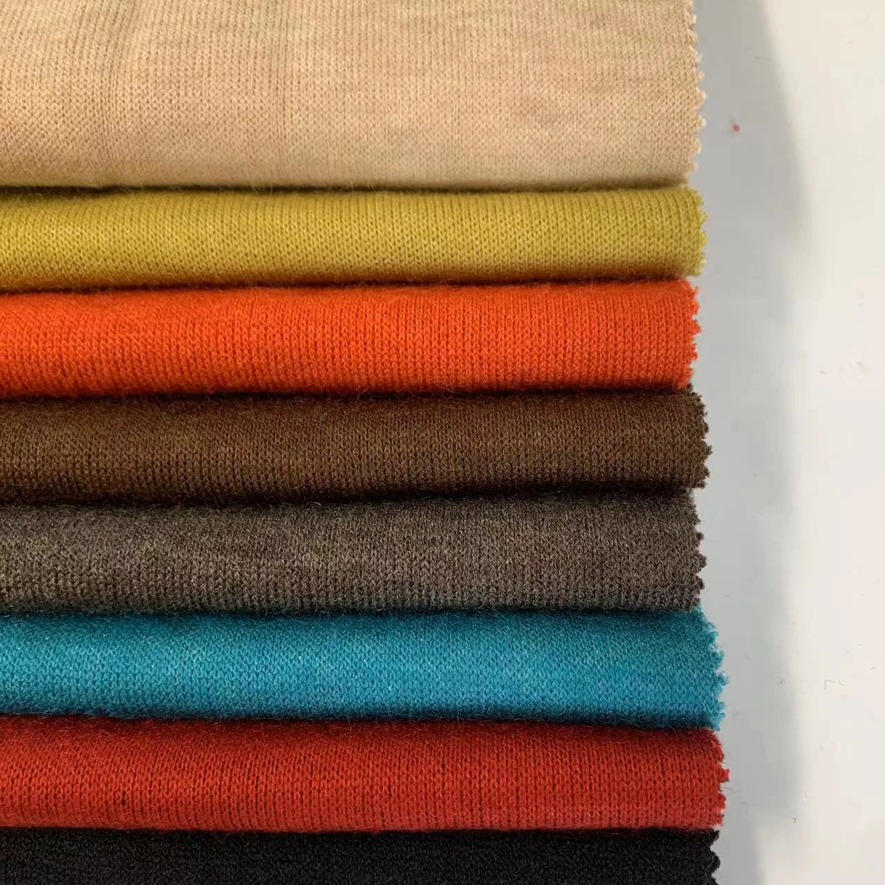 Customized Solid Color Yarn Dyed 28s/2 Polyester Acrylic Nylon Blend Sublimation Design Knit Fabric for clothing