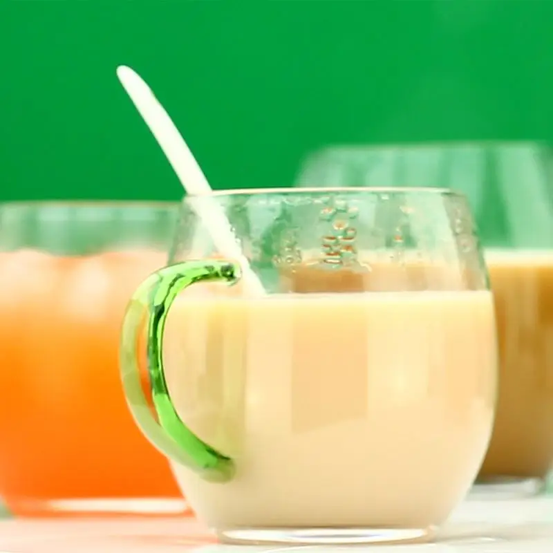 Лидер продаж стеклянная кружка с цветной ручкой 255 мл