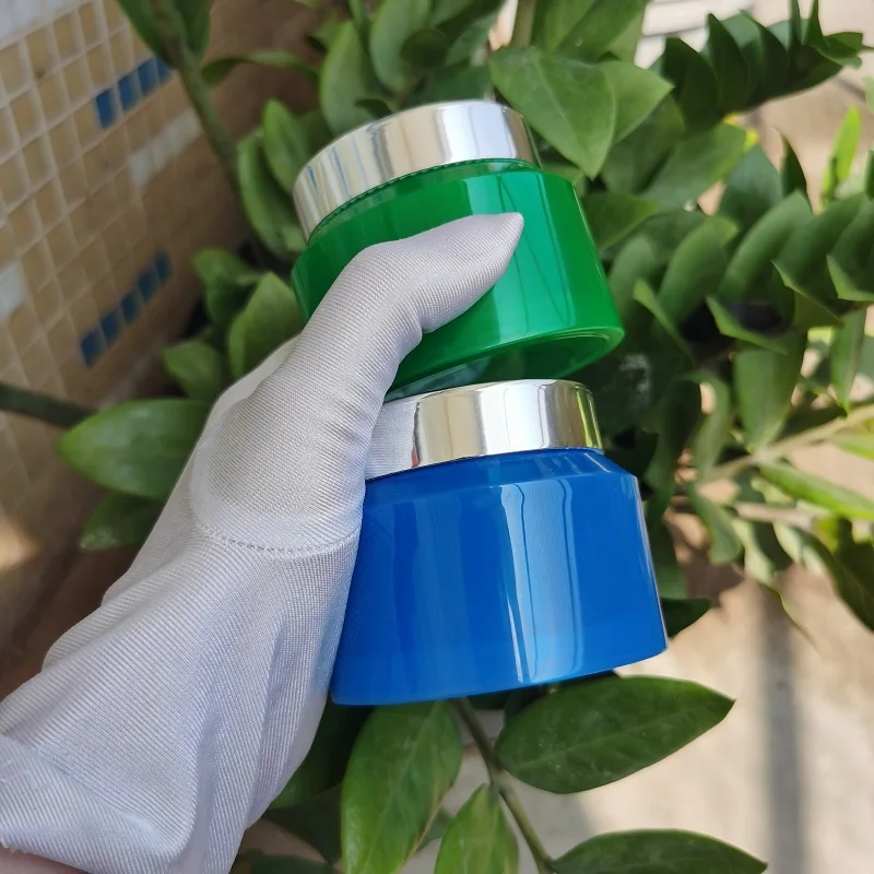 M715 70ml plastic pink white blue body scrub cream jar 70g unique round vaseline empty container with gold  silver cap