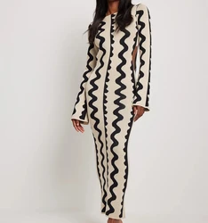 2022 New Fashion Sweater Sexy  Knit  Dress Multi Color Flared Long Sleeves Women Maxi Dress