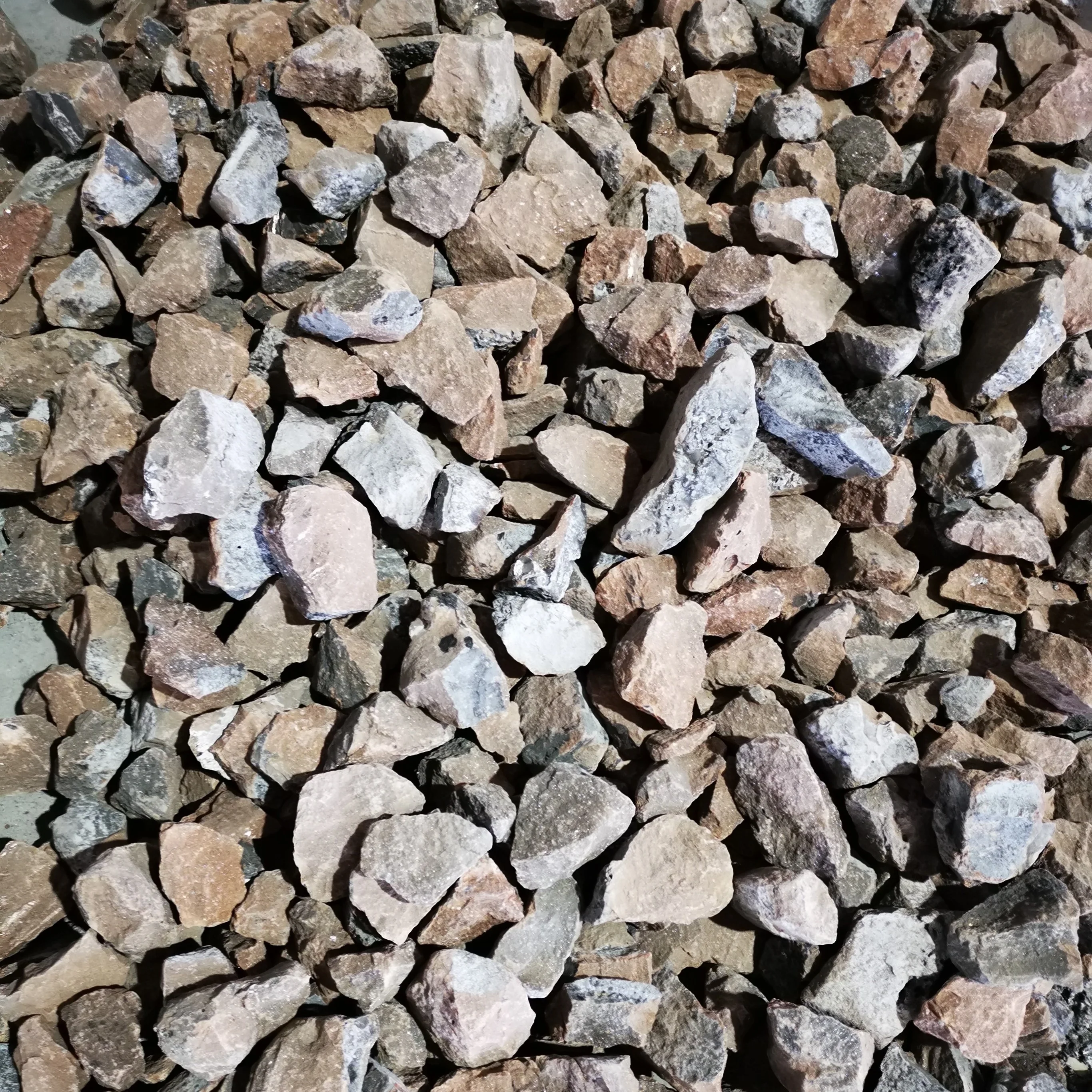 Карбид кальция, камень, газ, сварка, производитель карбида кальция 295 л/кг 100 кг, карбид кальция 50-80 мм