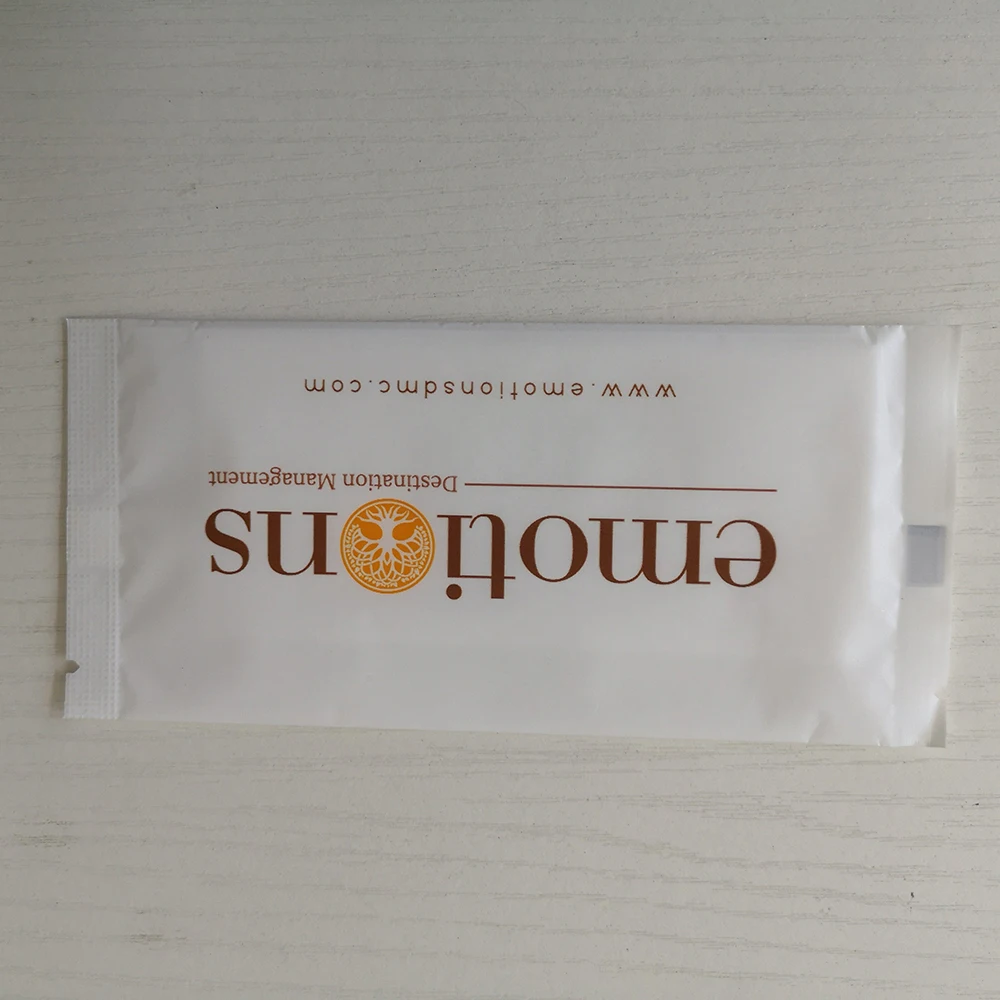 Custom Design Single Packed Cleaning Wet Tissue individual hand and mouth wipes mini wet wipes For Restaurant