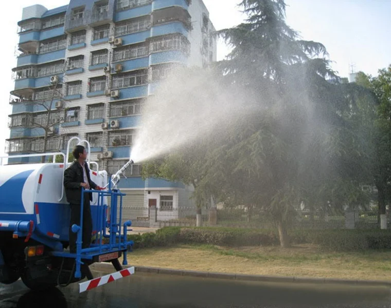 New Design Diesel 12CBM Water Spraying Truck For Cleaning Road