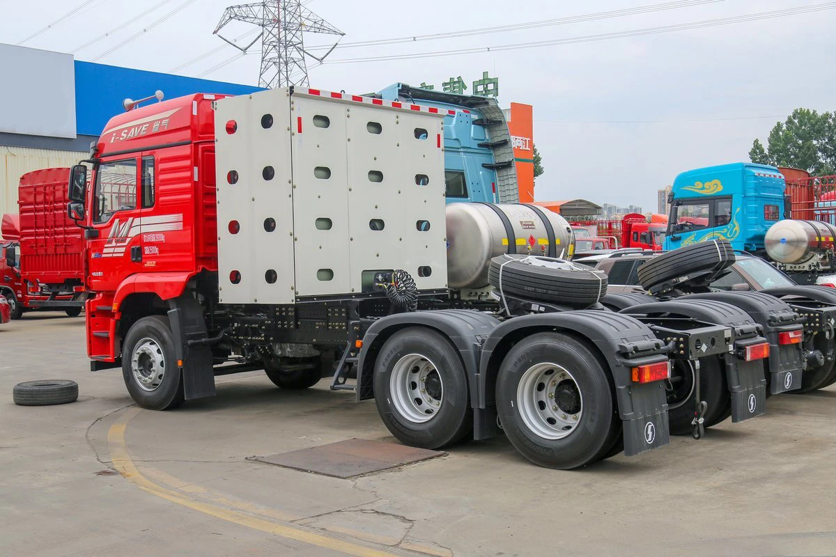 Towing 39 tons compressed natural gas power 6x4 460hp engine 10 wheels 12r22.5 tires 1696L trailer head tractor trucks