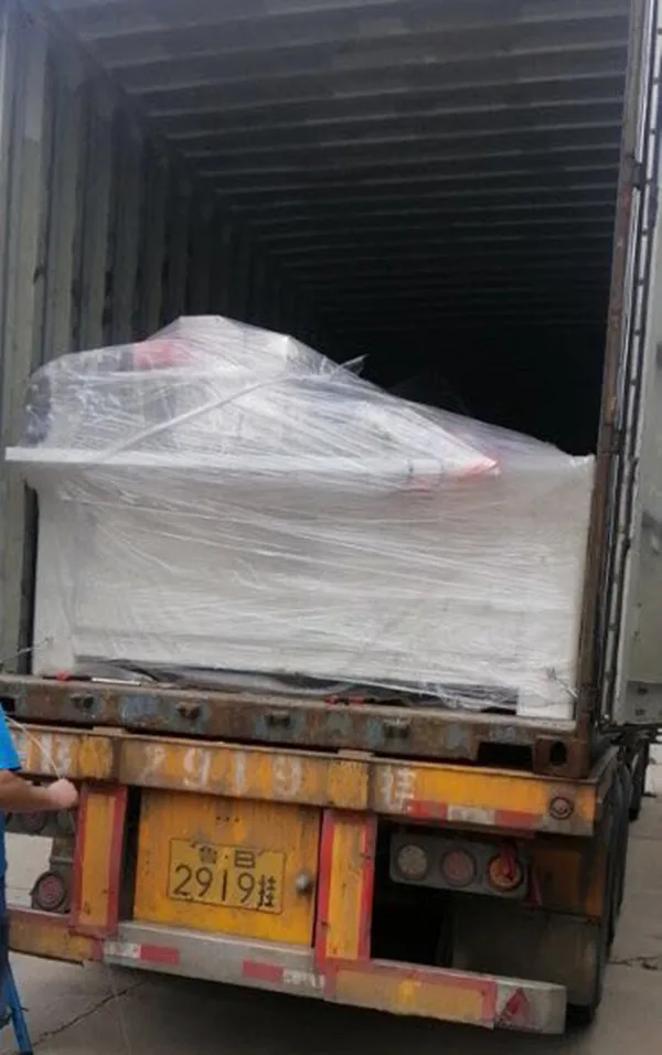 Хорошая конструкция стеклянного рабочего центра ЧПУ ZYWC2010