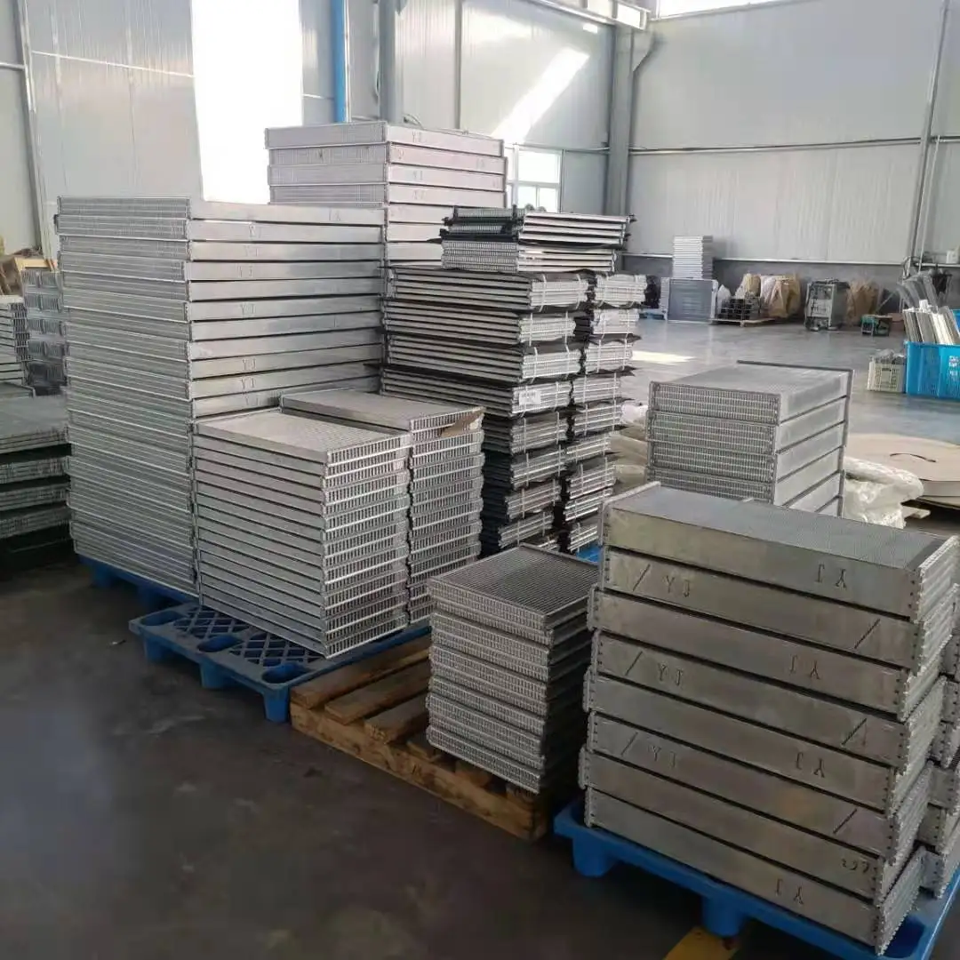 Радиатор EX55 для экскаватора Hitachi 4611871 4467233 4487293 4487284 4640703 4434315 4616078