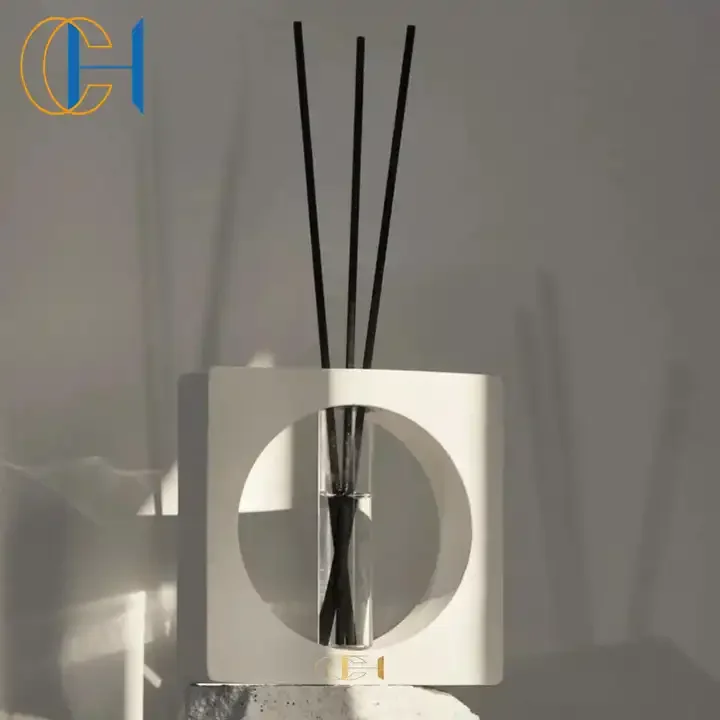 C&H Wholesale Aroma Room Fresher And Candle Set Reed Diffuser Gift Set Essential Oil Ceramic And Glass Reed Diffuser