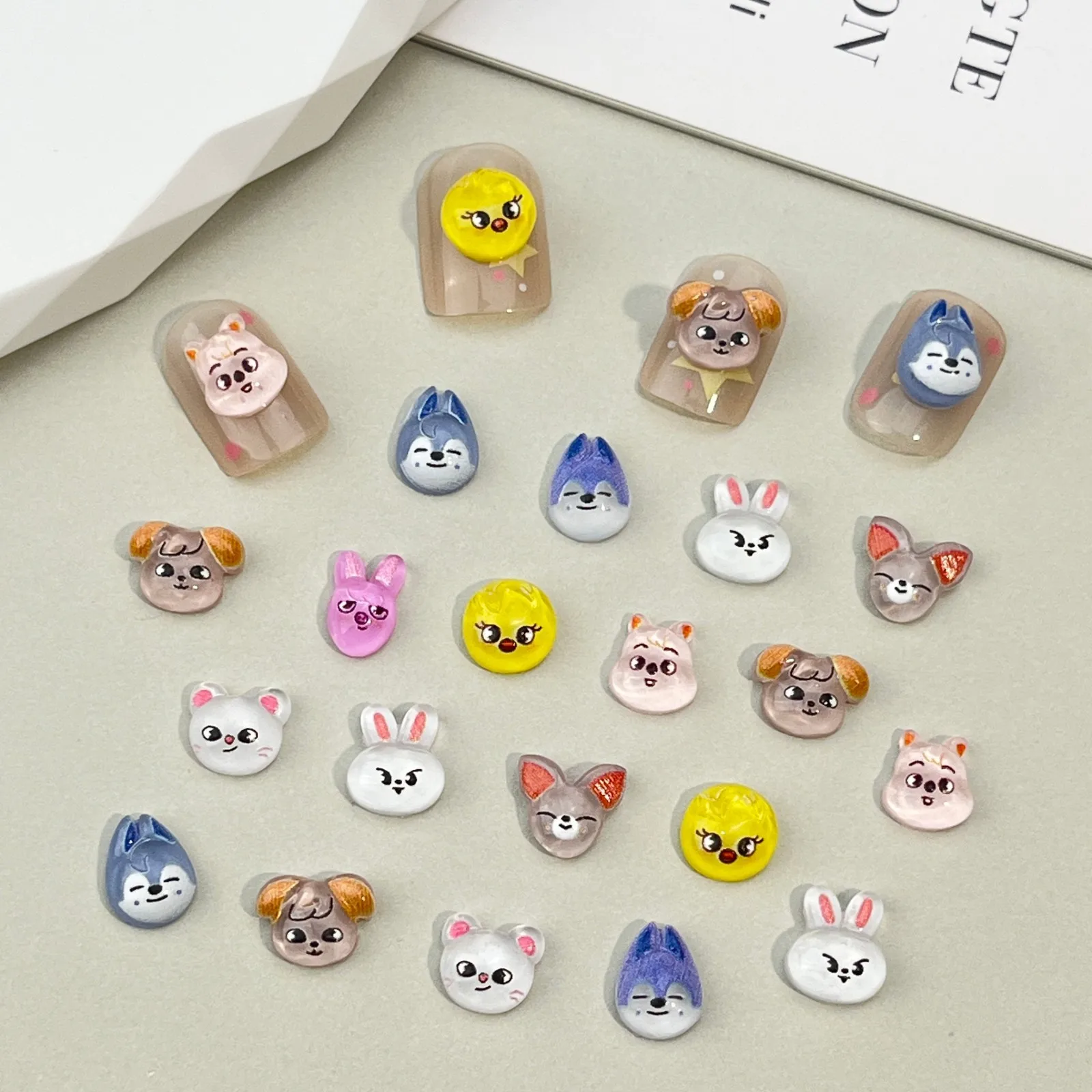 50pcs Resin Mini Cartoon Rabbit Bear Nail Art Charms Decorations Flatback Rhinestones For Nails DIY Manicure Jewelry Accessories