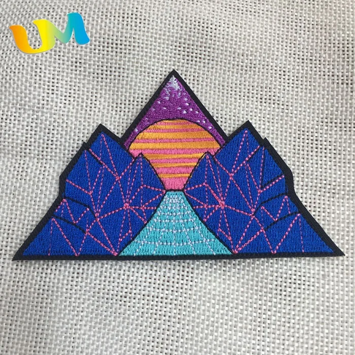 
Personalized Logo Round Shape Patches Custom Iron On Embroidery Patch For Clothing 