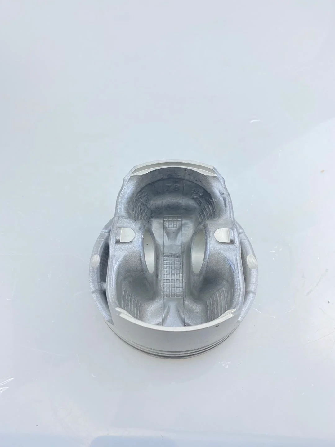 High quality auto engine part dome top 82mm piston for BMW N52 N52B25 2.5L E60 E90 E92 323i 525i OE 1125 7612
