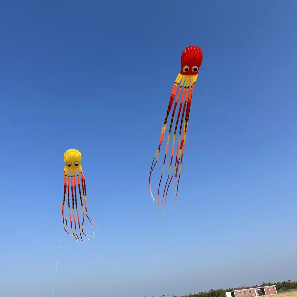 Easy to Fly Parent Child Interaction Octopus Kite in the Breeze 3D Soft Kite Skeletonless 15m Animal Tear Resistant Kite