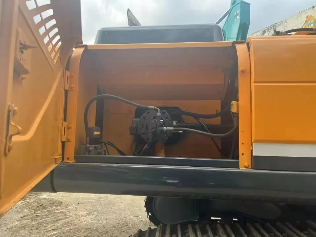 Низкий рабочий день и мощное оборудование большого размера корейские Оригинальные экскаваторы Hyundai305 Hyundai305LC-9T б/у