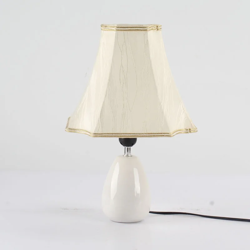 Chinese traditional handcraft handmade porcelain vase fabric shade ceramic desk table lamp