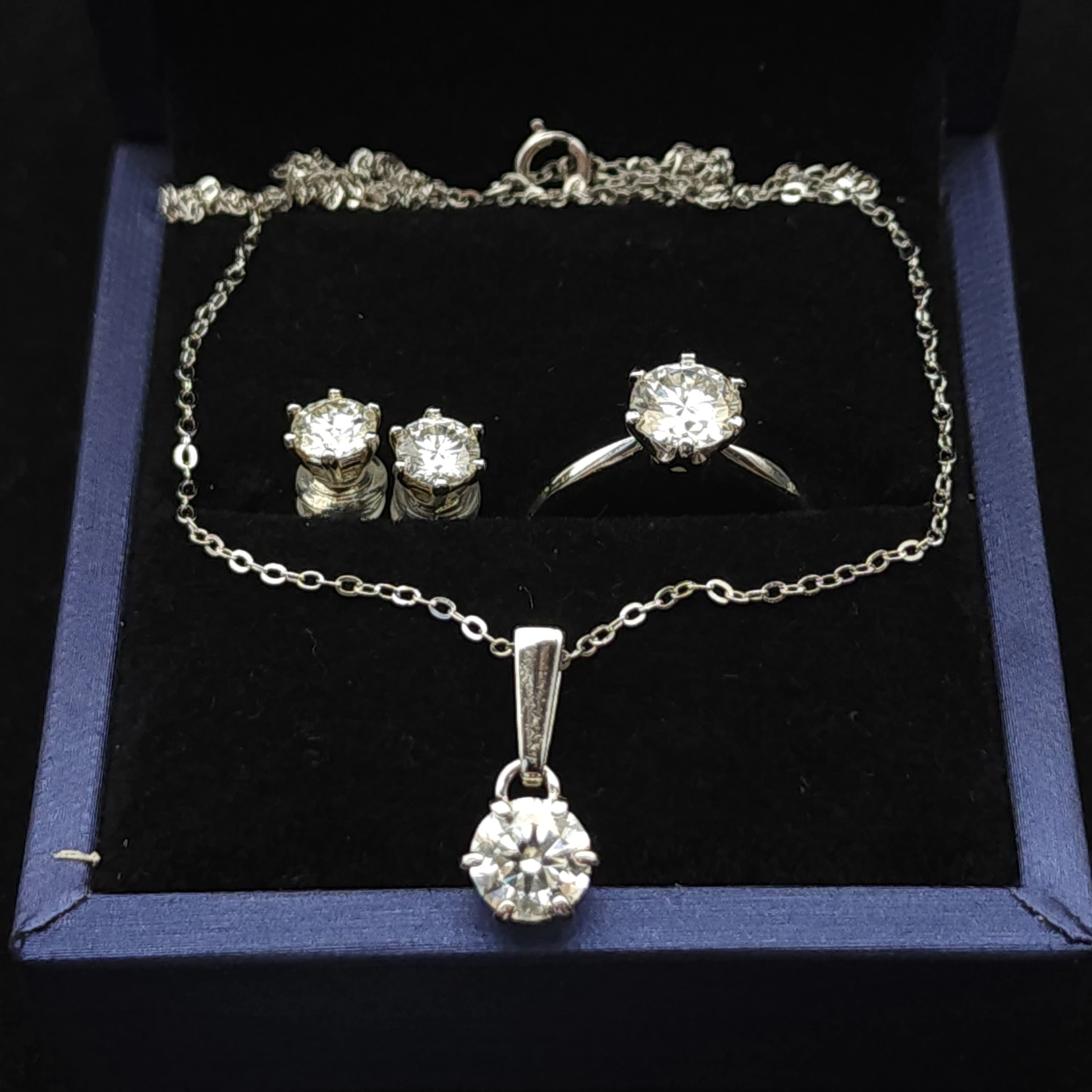 Jewelry Set Moissanite Diamond Necklace Girls Ring and Earring Set New 925 Jewelry Set 2023 Sterling Silver Six Claw 3 PCS CROWN