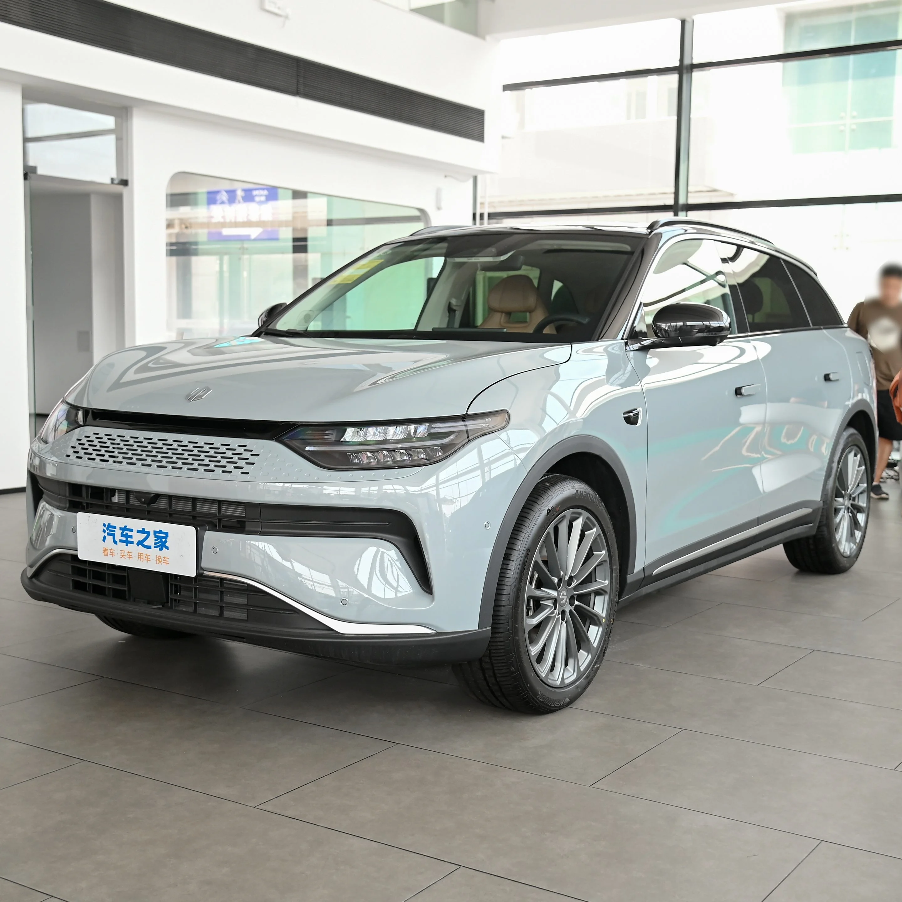 Wholesale Export Leapmotor C11 Auto SUV Vehicle Hybrid Fuel Automobile Used Real Cheap Prices Safety Quality Car