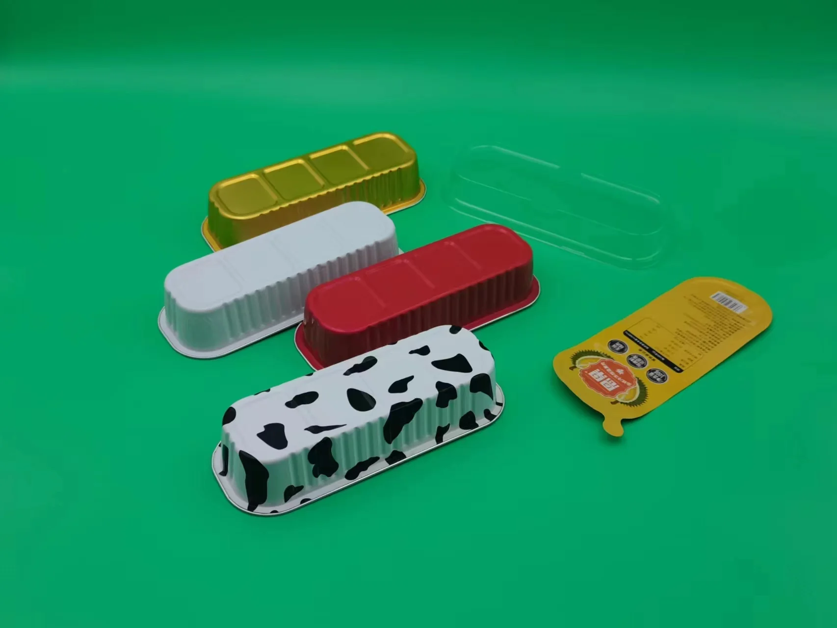 pancakes with transparent leads aluminium pack foil  200ml Mini loaf pan with plastic lids  and sticker