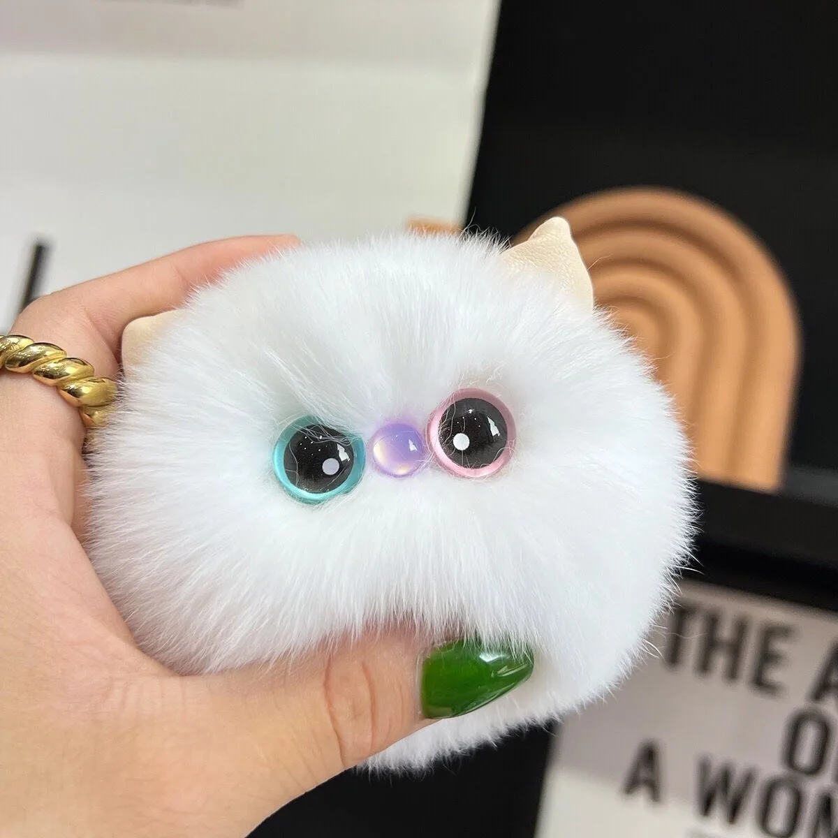 Плюшевый шарик Совы из натурального кроличьего меха