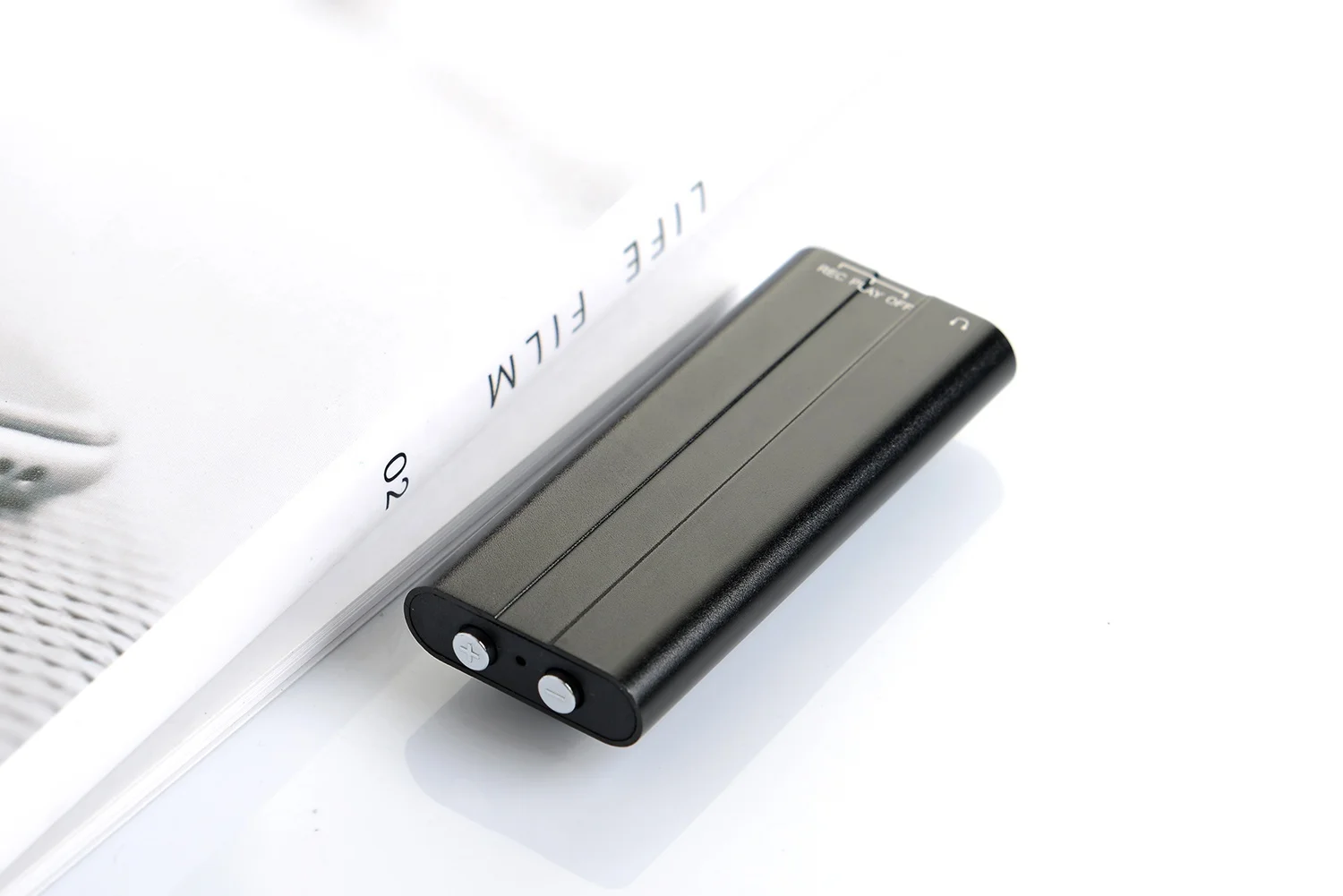 QZT Micro Voice Recorder VOR Mini Digital Voice Recorder Noise Reduction Long Lasting Recorder MP3