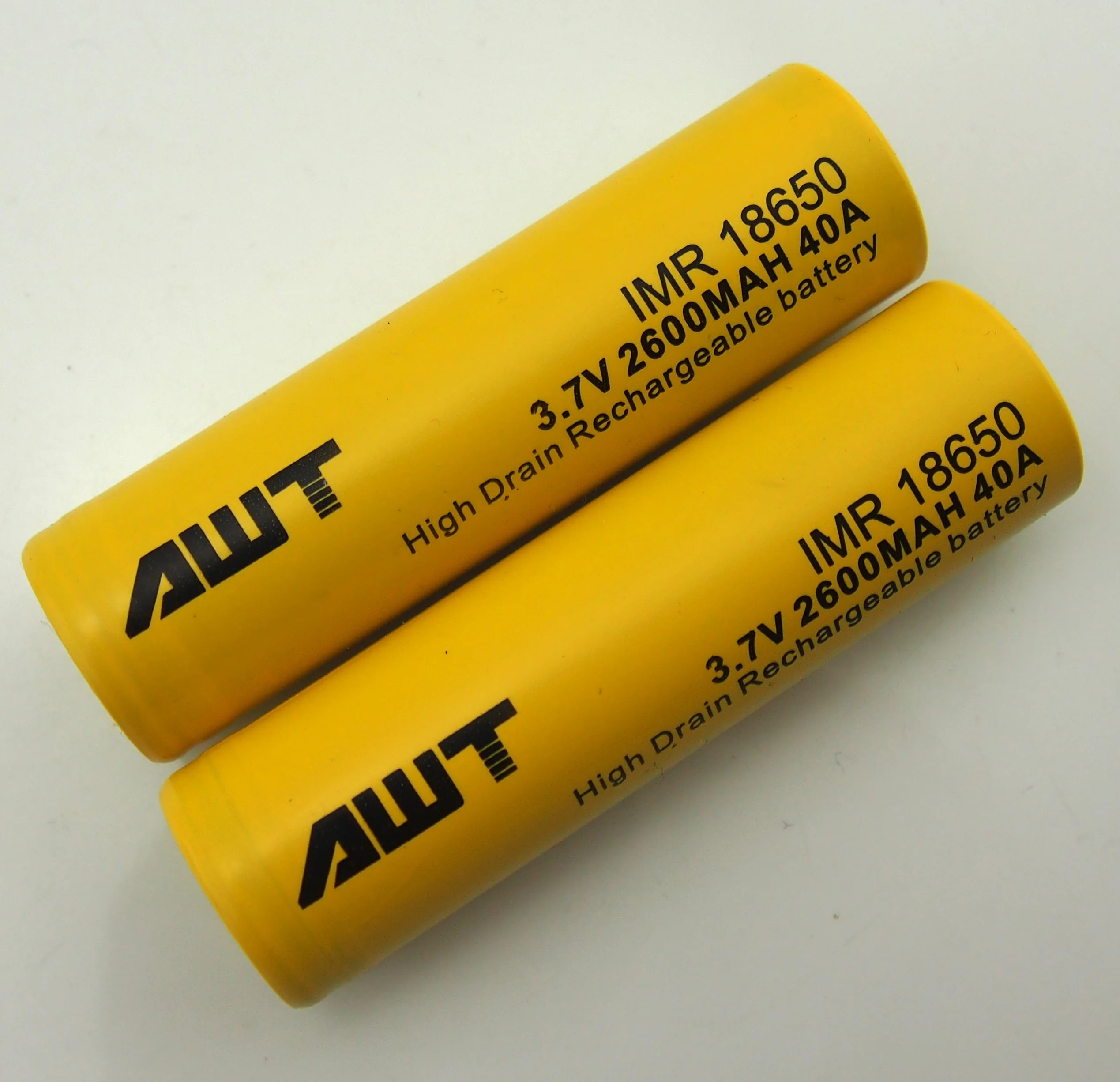 Aweite wide application best quality 100% original 18650 2600mah 40A 18650 3.65v 2150mah battery 18650 battery 3.7v 25a