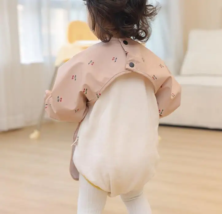 CE CPC certificate 60 designs PU smock bib baby bib waterproof feeding long sleeves apron support accept custom