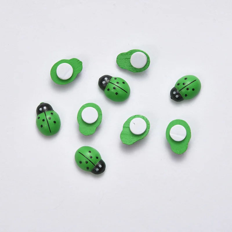 hot sale garden home decoration wall fridge sticker accessories ladybug ladybird wood buttons