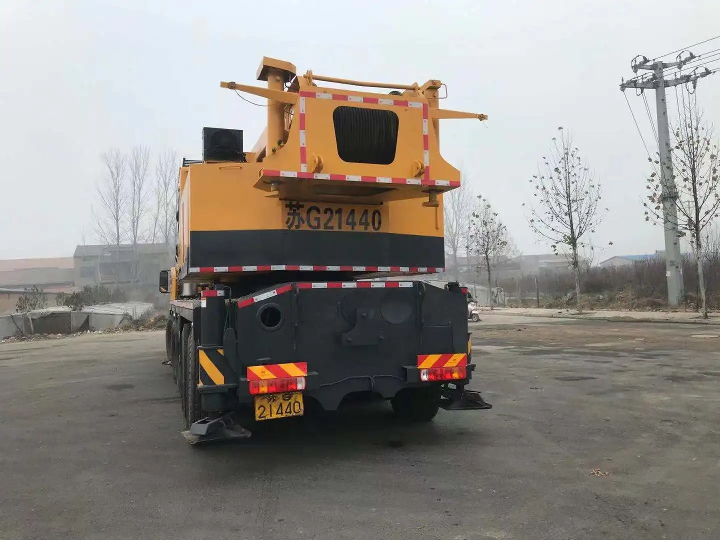 Дешевая цена новые грузовые автокраны подъемные машины 130 тонн автокран для продажи
