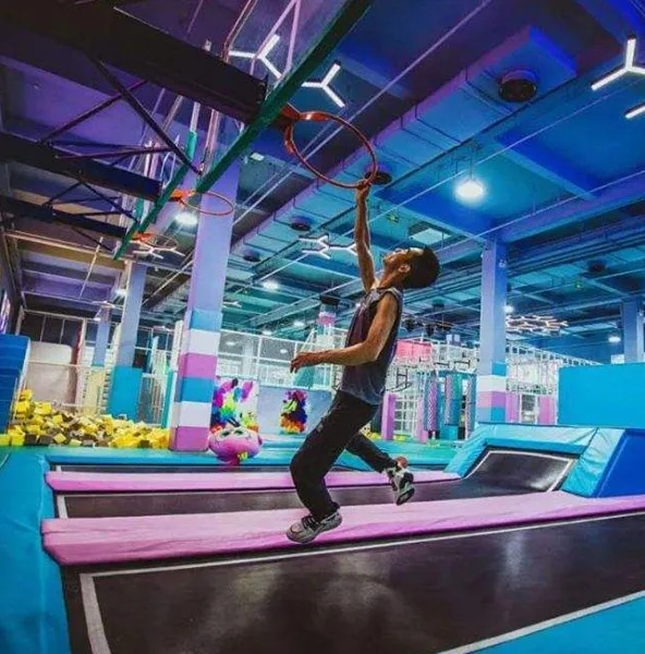 Top Quality Commercial Sport Game Adult Children Jump Trampoline Slam Dunk Basketball Court For Kids
