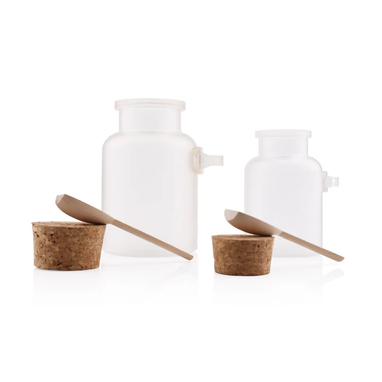 Cosmetic packaging body scrub 100 g 200 300 500 ml Empty Plastic Bath Salt Jar for bath salts with cork with bamboo spoon