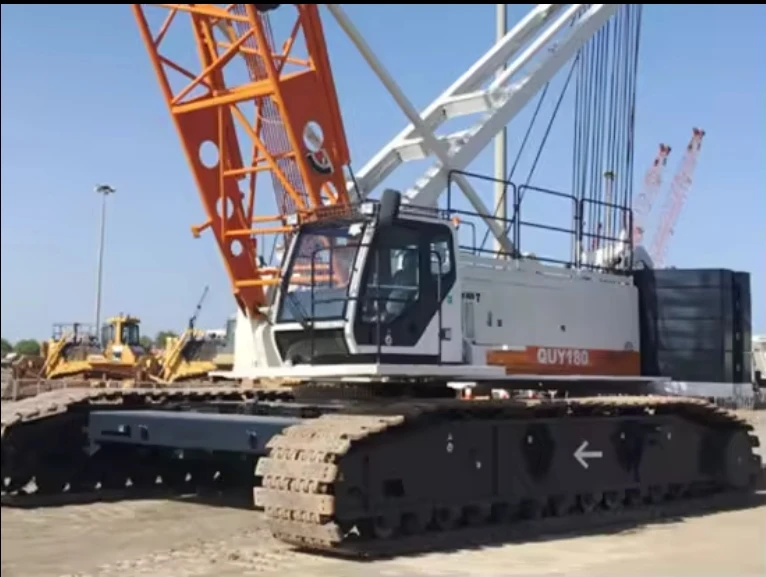 Super Performance Lifting Machine QUY180  90T Crawler Crane with Cheap Price