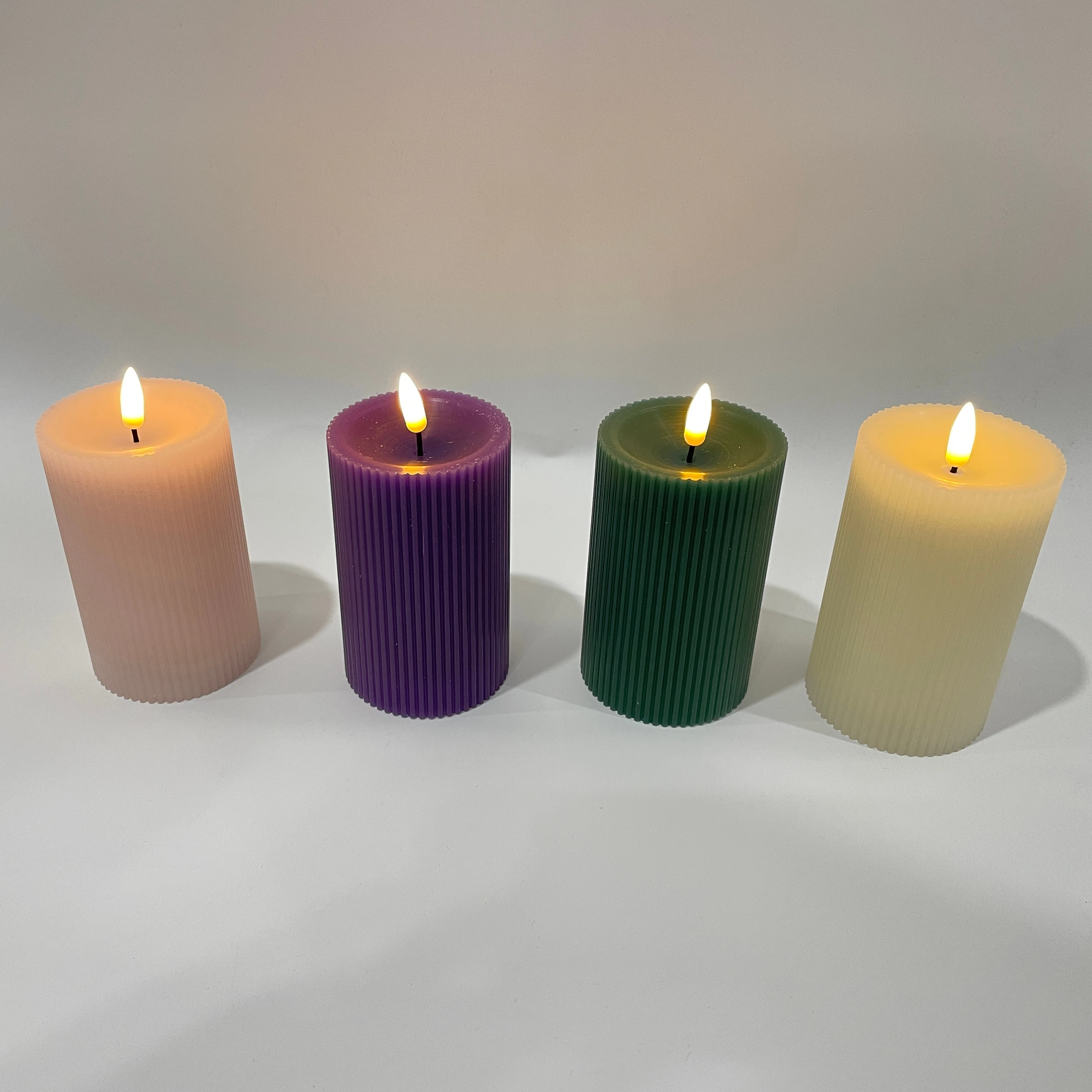 Manufacturer Customized Modern Paraffin Wax Led Candle Light Flameless Plastic Led Candle With Remote Controller